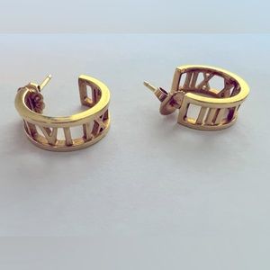 Authentic Tiffany&Co earrings Atlas collection, Gold 18 Kt.